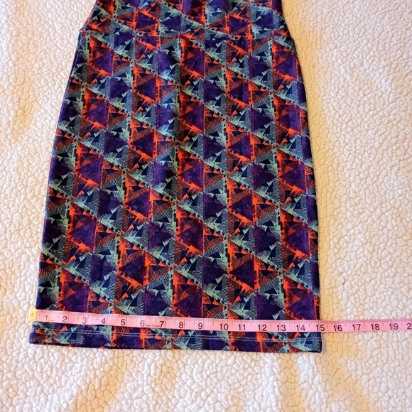 - Lula Roe Skirt - Picture 7 of 8